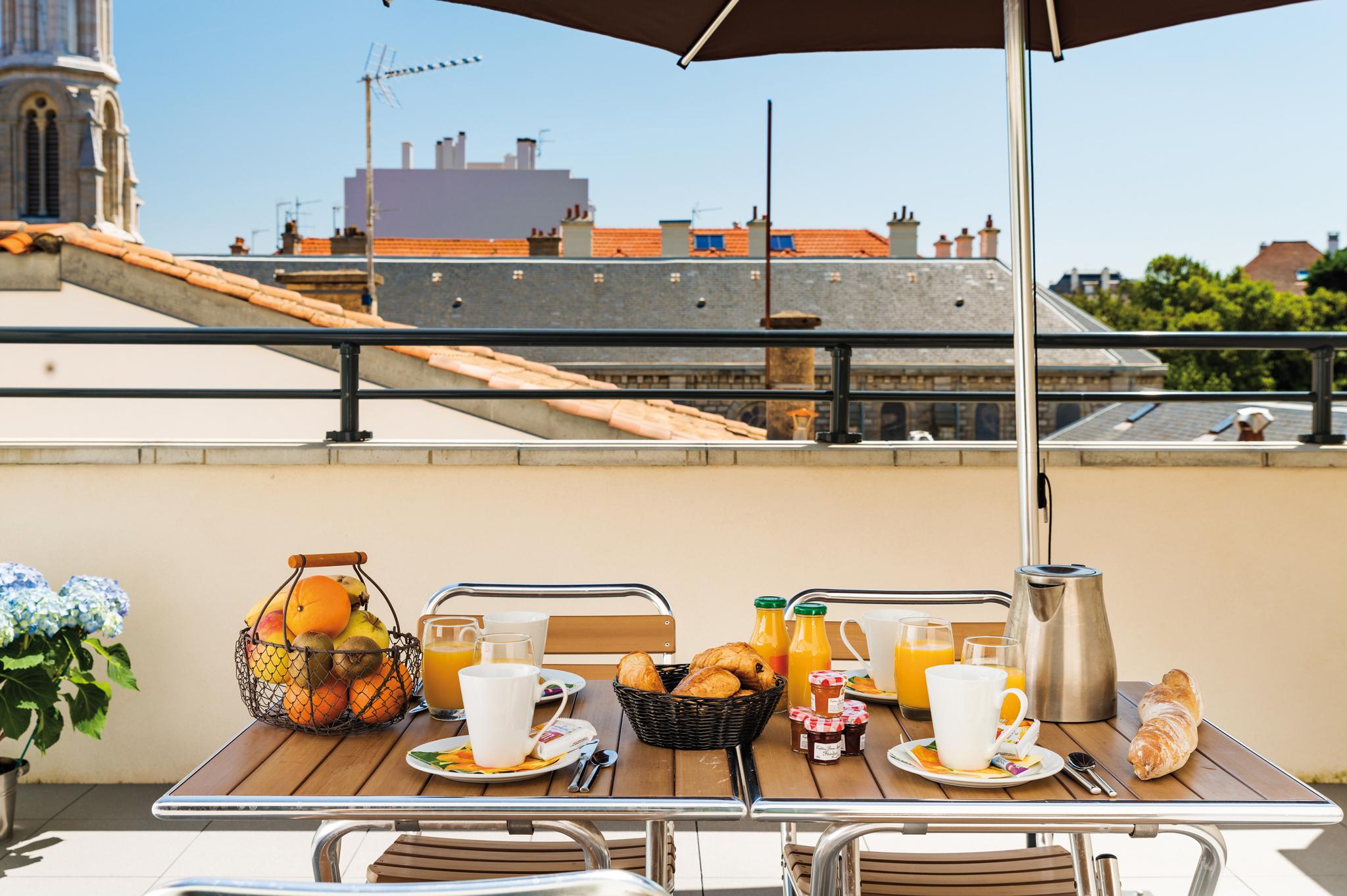 Lagrange Vacances Les Patios Eugenie Biarritz Kültér fotó